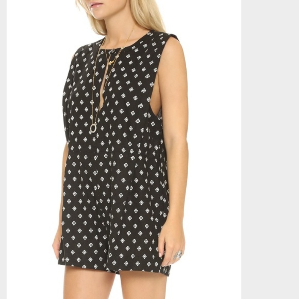 Free People Ashley Linen Boxy Romper - Picture 2 of 8